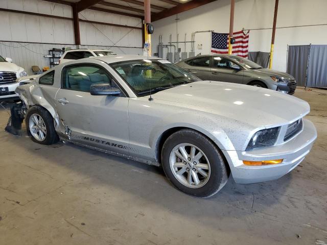 Photo 3 VIN: 1ZVFT80N255140974 - FORD MUSTANG 