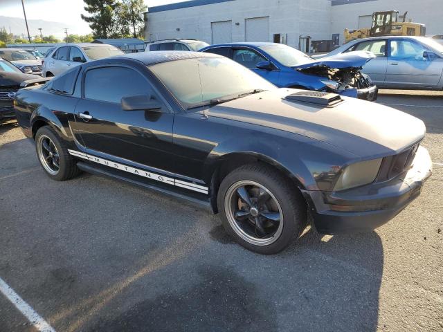 Photo 3 VIN: 1ZVFT80N255239102 - FORD MUSTANG 