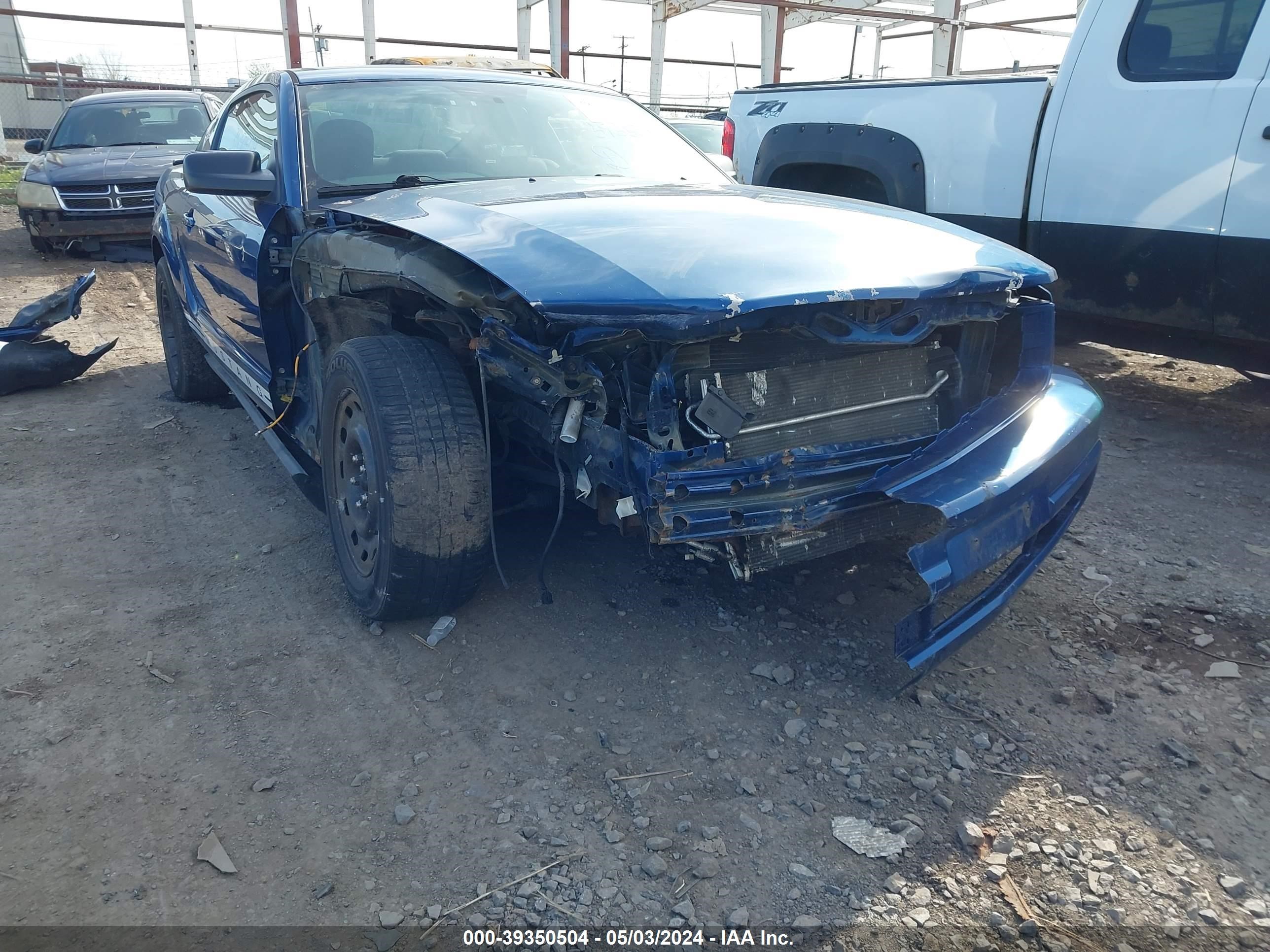 Photo 5 VIN: 1ZVFT80N275362109 - FORD MUSTANG 