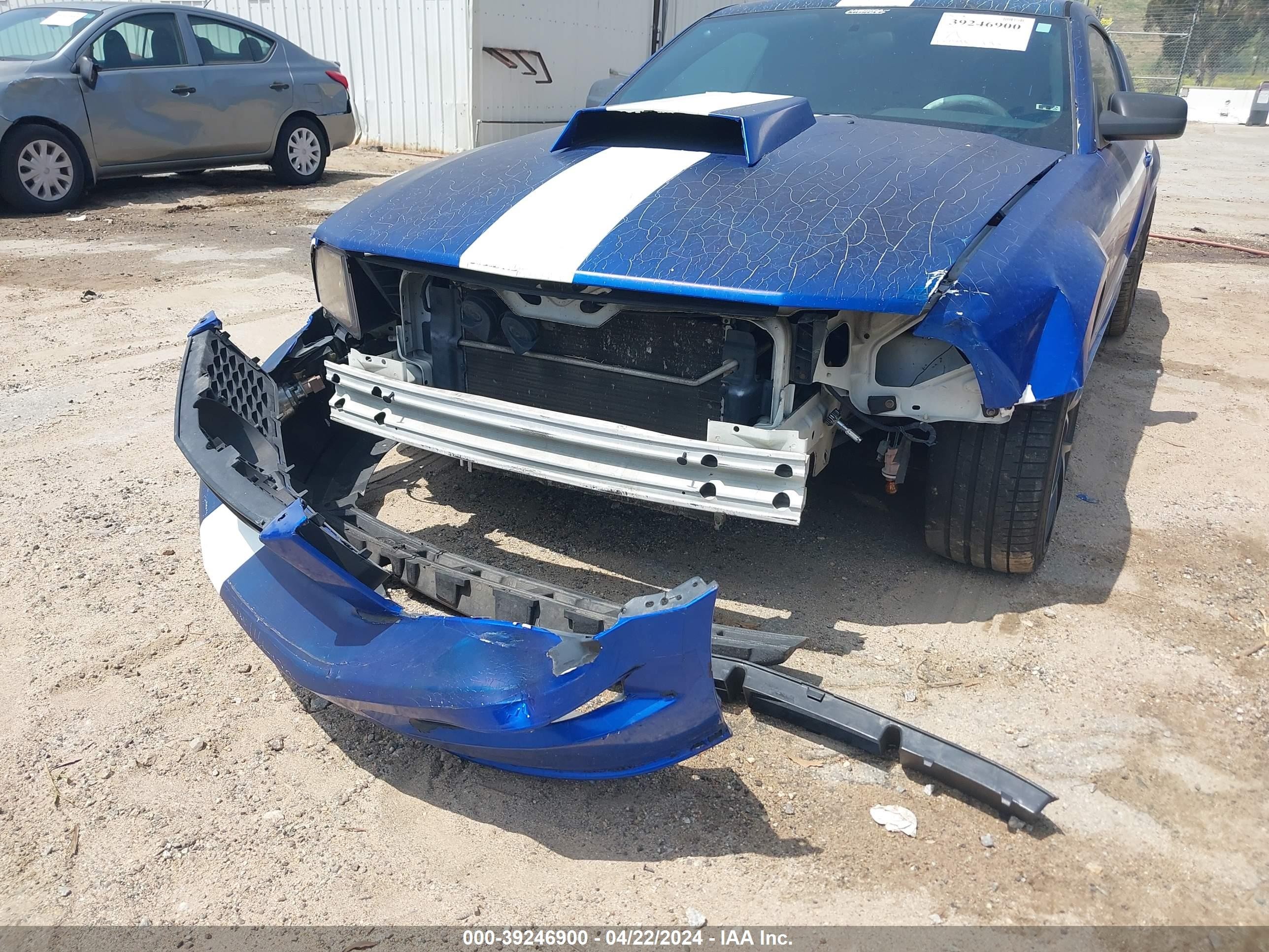 Photo 5 VIN: 1ZVFT80N375271222 - FORD MUSTANG 