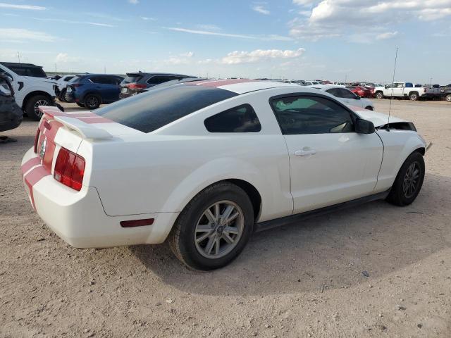 Photo 2 VIN: 1ZVFT80N465160435 - FORD MUSTANG 