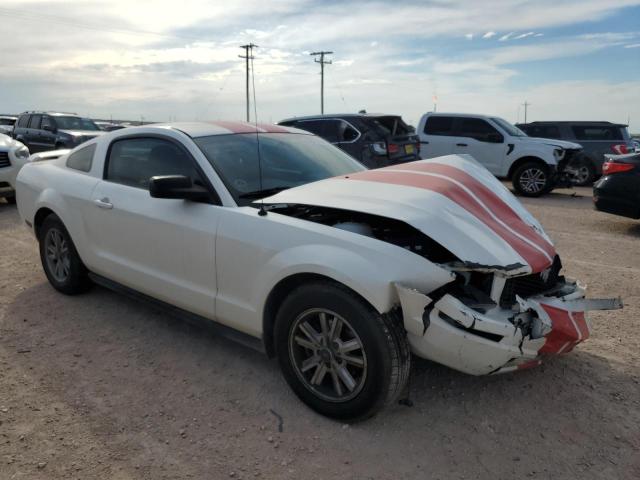 Photo 3 VIN: 1ZVFT80N465160435 - FORD MUSTANG 