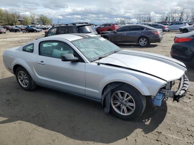 Photo 3 VIN: 1ZVFT80N555119987 - FORD MUSTANG 