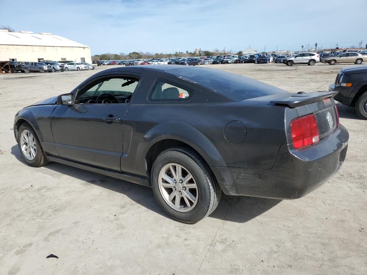 Photo 1 VIN: 1ZVFT80N575339391 - FORD MUSTANG 