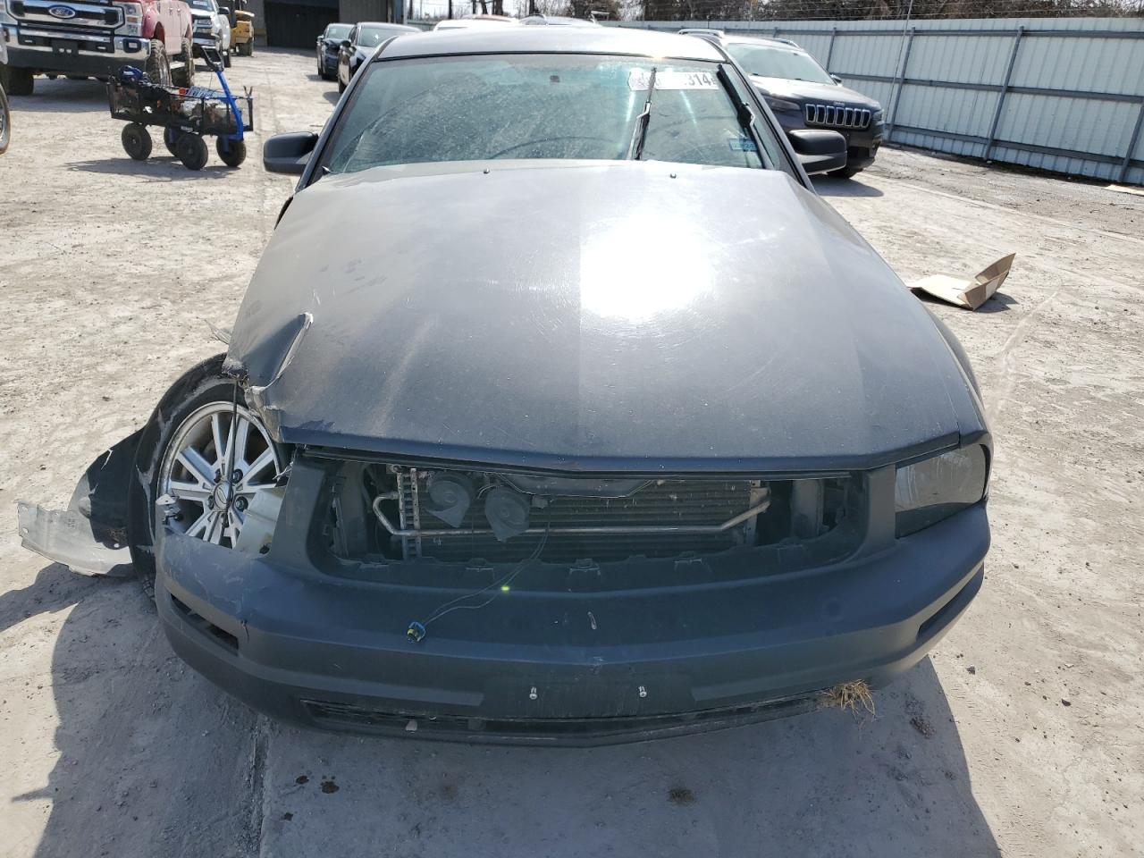 Photo 4 VIN: 1ZVFT80N575339391 - FORD MUSTANG 