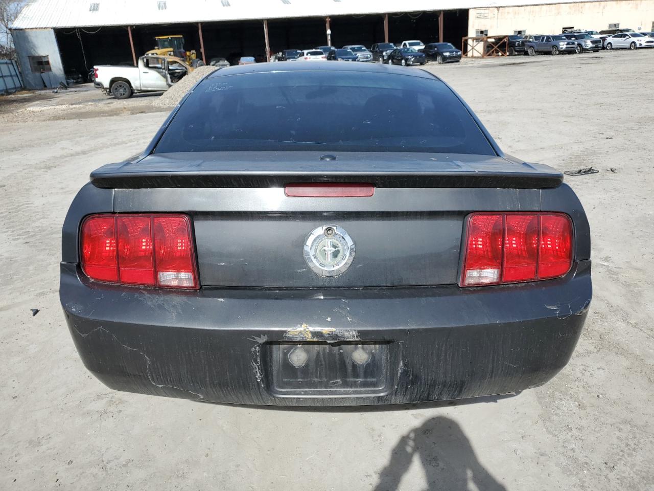 Photo 5 VIN: 1ZVFT80N575339391 - FORD MUSTANG 