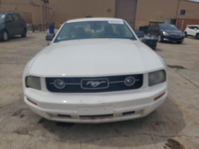 Photo 4 VIN: 1ZVFT80N575356675 - FORD MUSTANG 