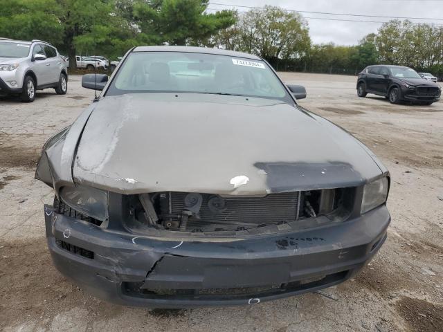 Photo 4 VIN: 1ZVFT80N655123563 - FORD MUSTANG 