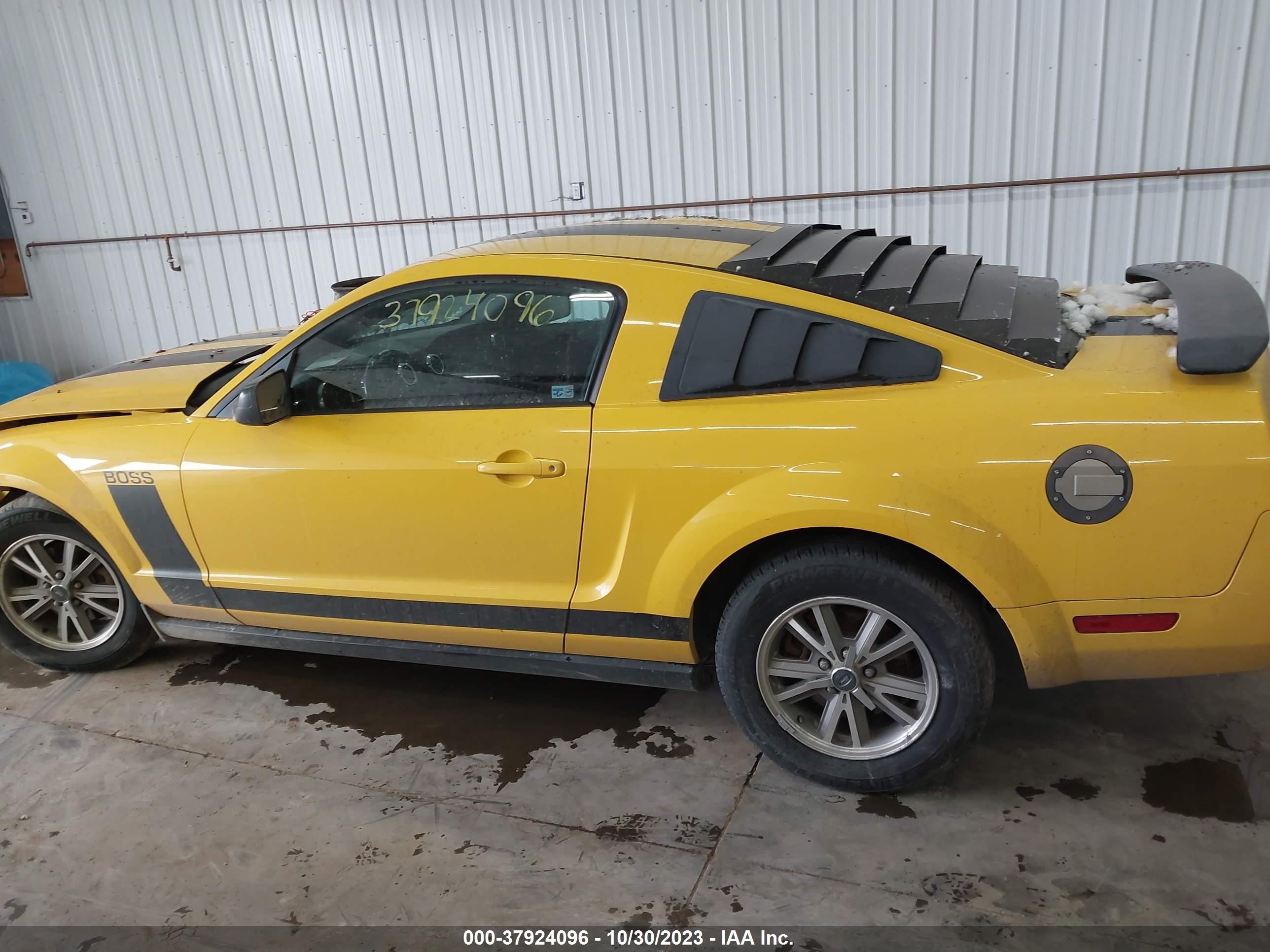 Photo 14 VIN: 1ZVFT80N655149774 - FORD MUSTANG 