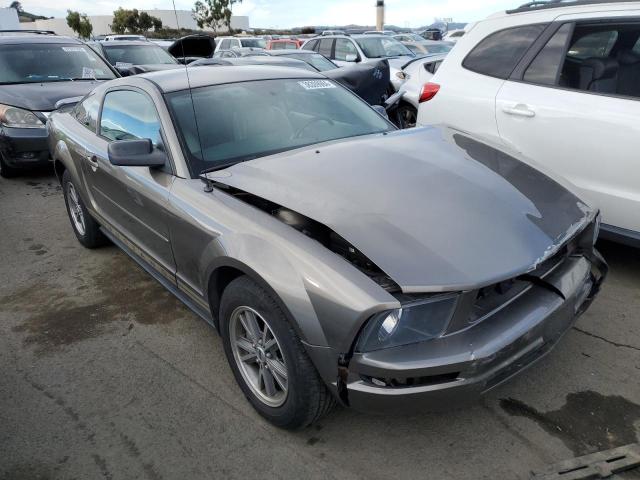 Photo 3 VIN: 1ZVFT80N655173945 - FORD MUSTANG 