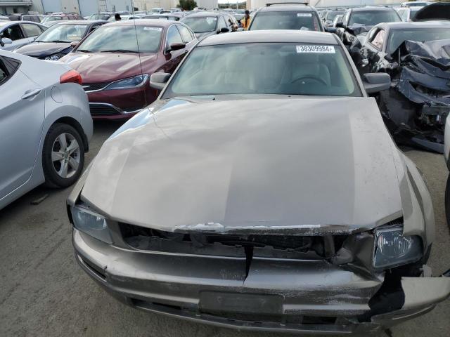 Photo 4 VIN: 1ZVFT80N655173945 - FORD MUSTANG 