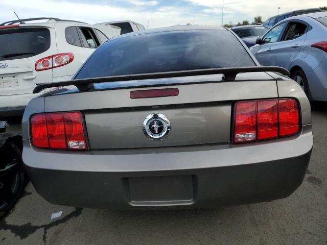 Photo 5 VIN: 1ZVFT80N655173945 - FORD MUSTANG 