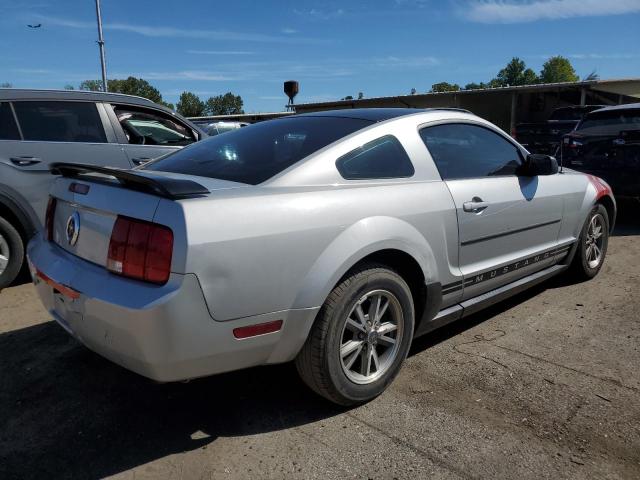 Photo 2 VIN: 1ZVFT80N755159004 - FORD MUSTANG 