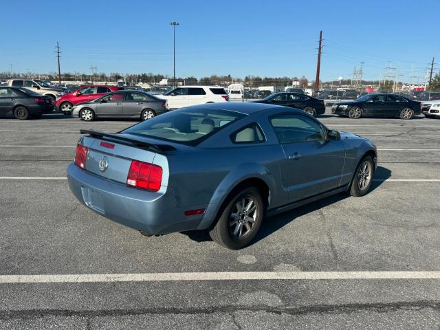 Photo 3 VIN: 1ZVFT80N855194392 - FORD MUSTANG 