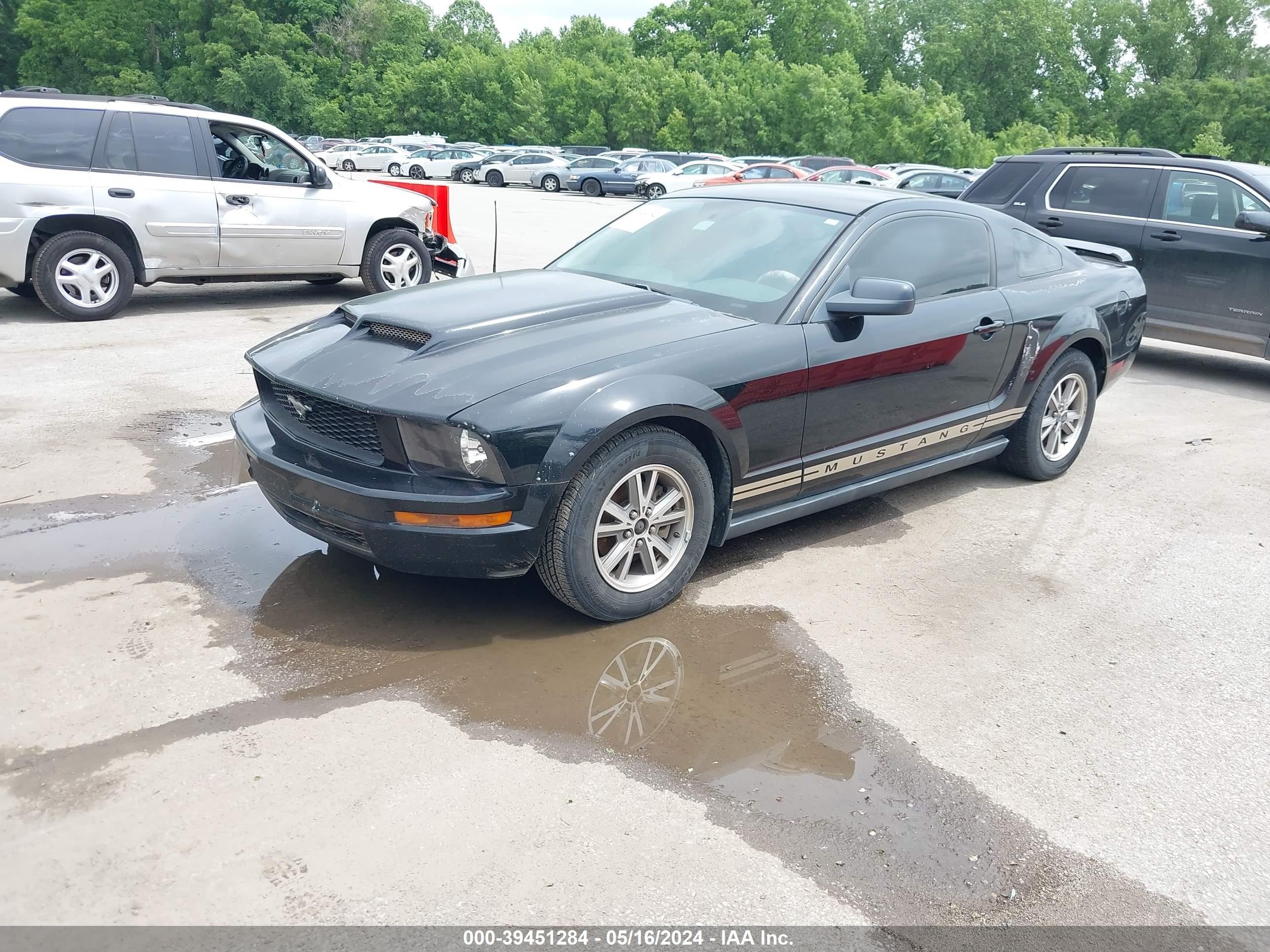 Photo 1 VIN: 1ZVFT80N855211255 - FORD MUSTANG 