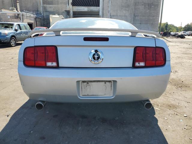 Photo 5 VIN: 1ZVFT80N855239251 - FORD MUSTANG 