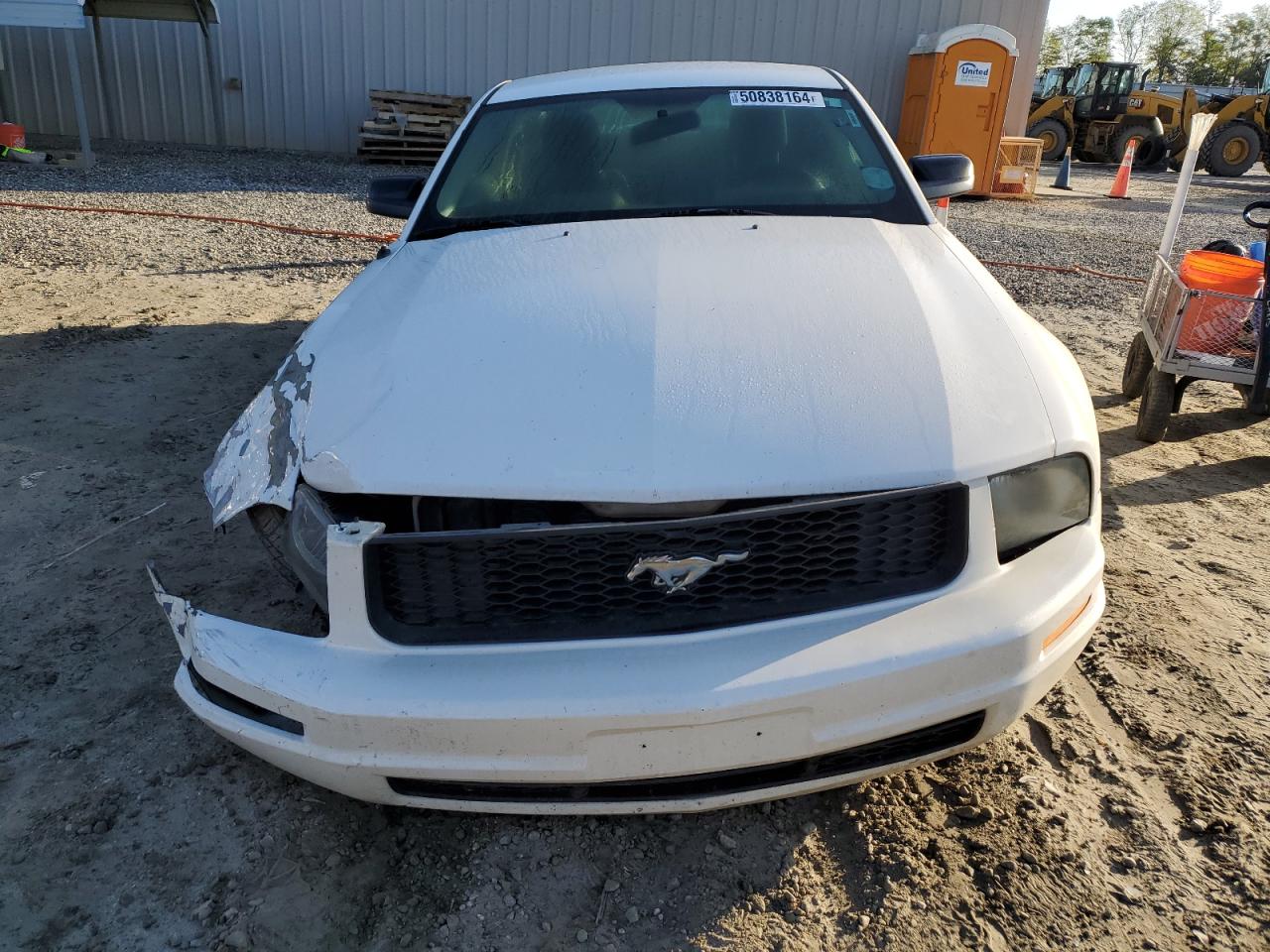 Photo 4 VIN: 1ZVFT80N875318163 - FORD MUSTANG 