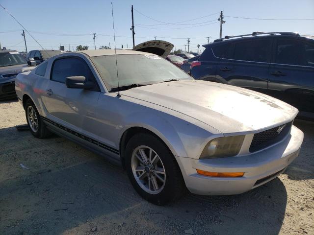 Photo 3 VIN: 1ZVFT80N955124920 - FORD MUSTANG 