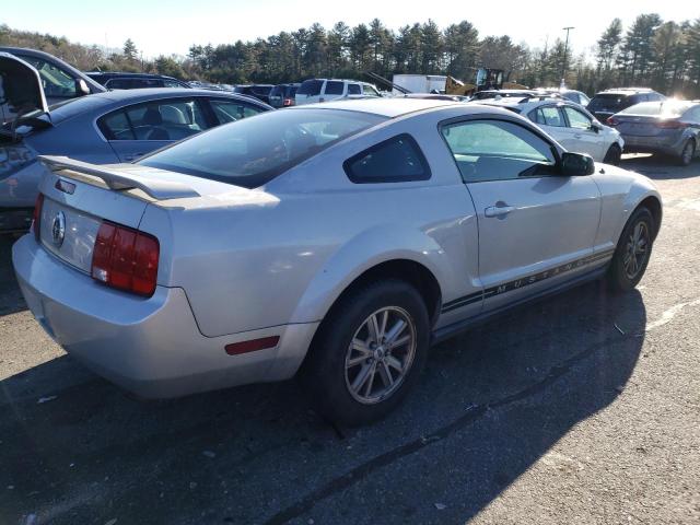 Photo 2 VIN: 1ZVFT80N955126358 - FORD MUSTANG 