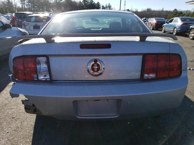 Photo 5 VIN: 1ZVFT80N955126358 - FORD MUSTANG 