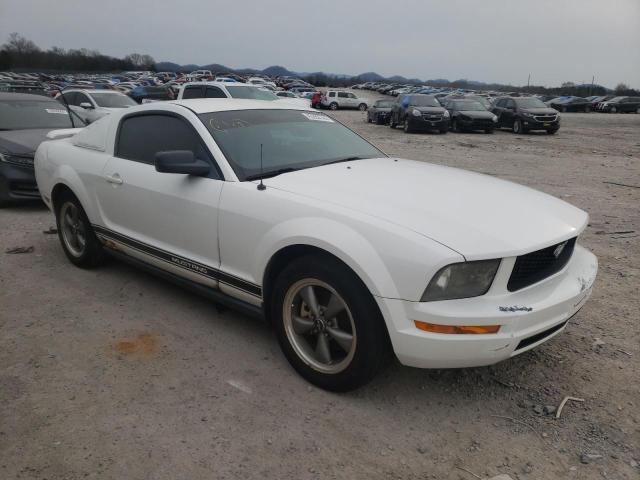 Photo 3 VIN: 1ZVFT80N955131768 - FORD MUSTANG 