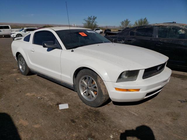 Photo 3 VIN: 1ZVFT80N955152572 - FORD MUSTANG 