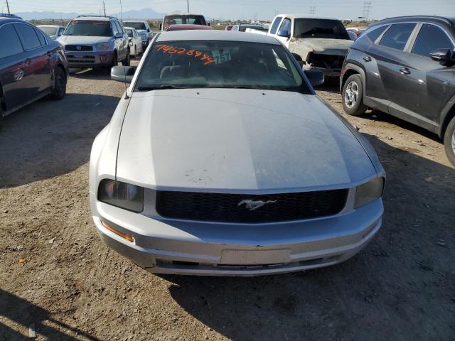 Photo 4 VIN: 1ZVFT80N965169180 - FORD MUSTANG 