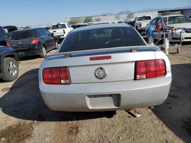 Photo 5 VIN: 1ZVFT80N965169180 - FORD MUSTANG 