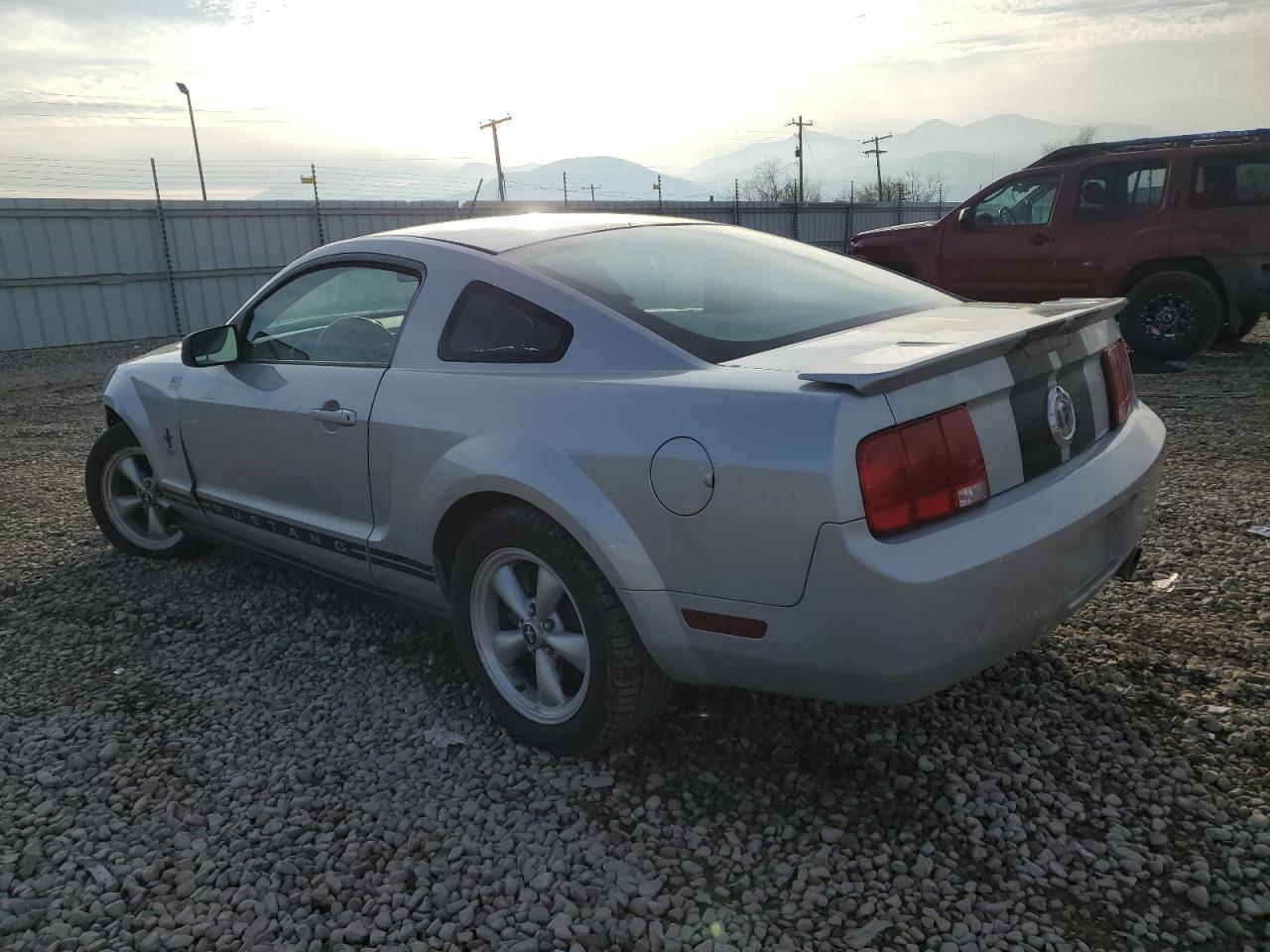 Photo 1 VIN: 1ZVFT80N975210795 - FORD MUSTANG 