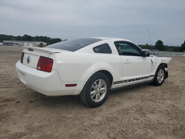 Photo 2 VIN: 1ZVFT80N975369493 - FORD MUSTANG 