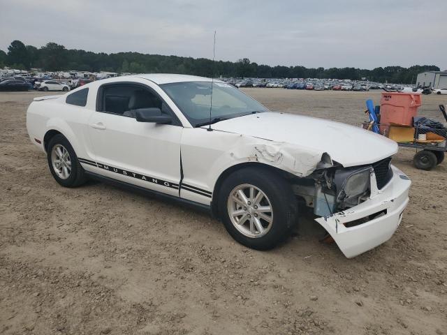 Photo 3 VIN: 1ZVFT80N975369493 - FORD MUSTANG 