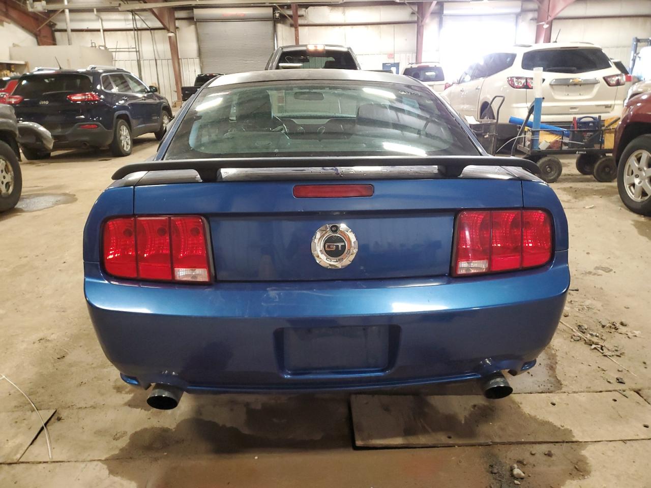 Photo 5 VIN: 1ZVFT82H075218212 - FORD MUSTANG 