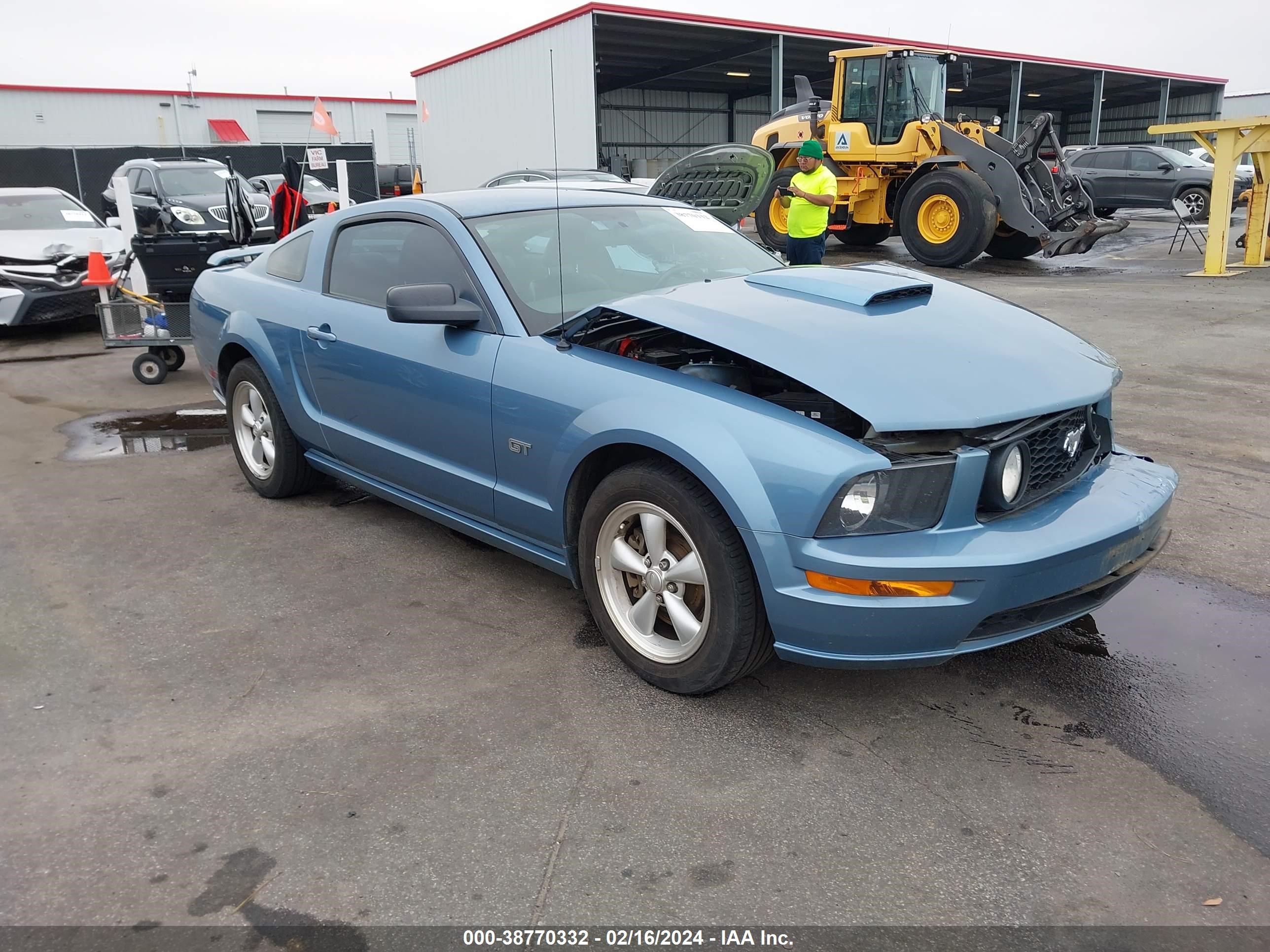 Photo 0 VIN: 1ZVFT82H275328968 - FORD MUSTANG 