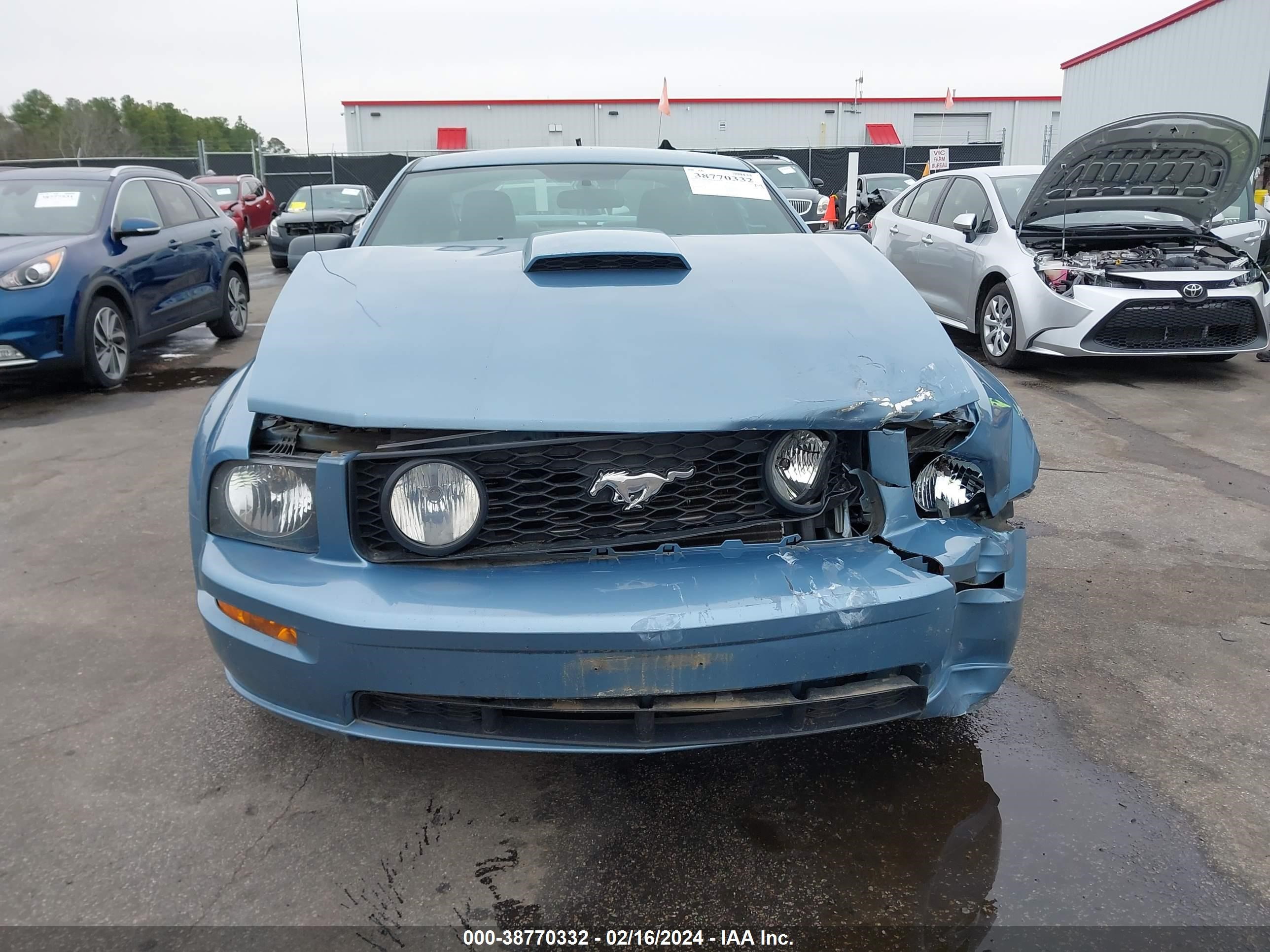 Photo 11 VIN: 1ZVFT82H275328968 - FORD MUSTANG 