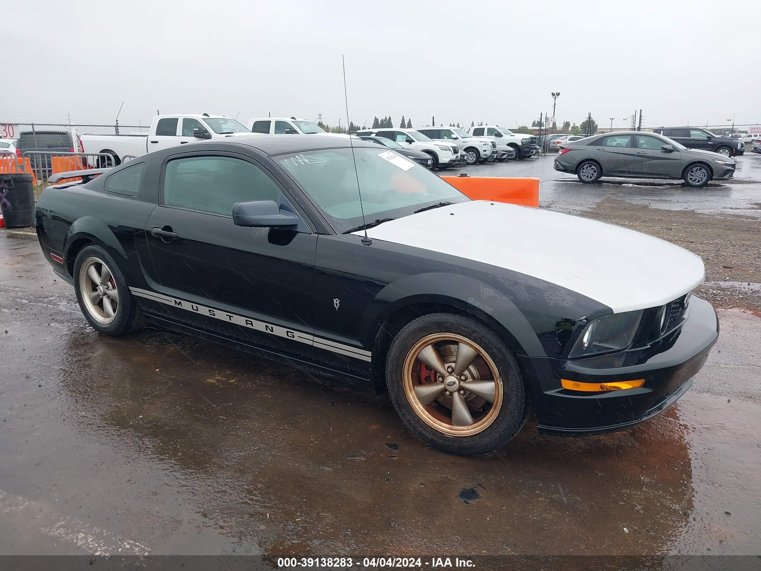 Photo 0 VIN: 1ZVFT82H365262705 - FORD MUSTANG 