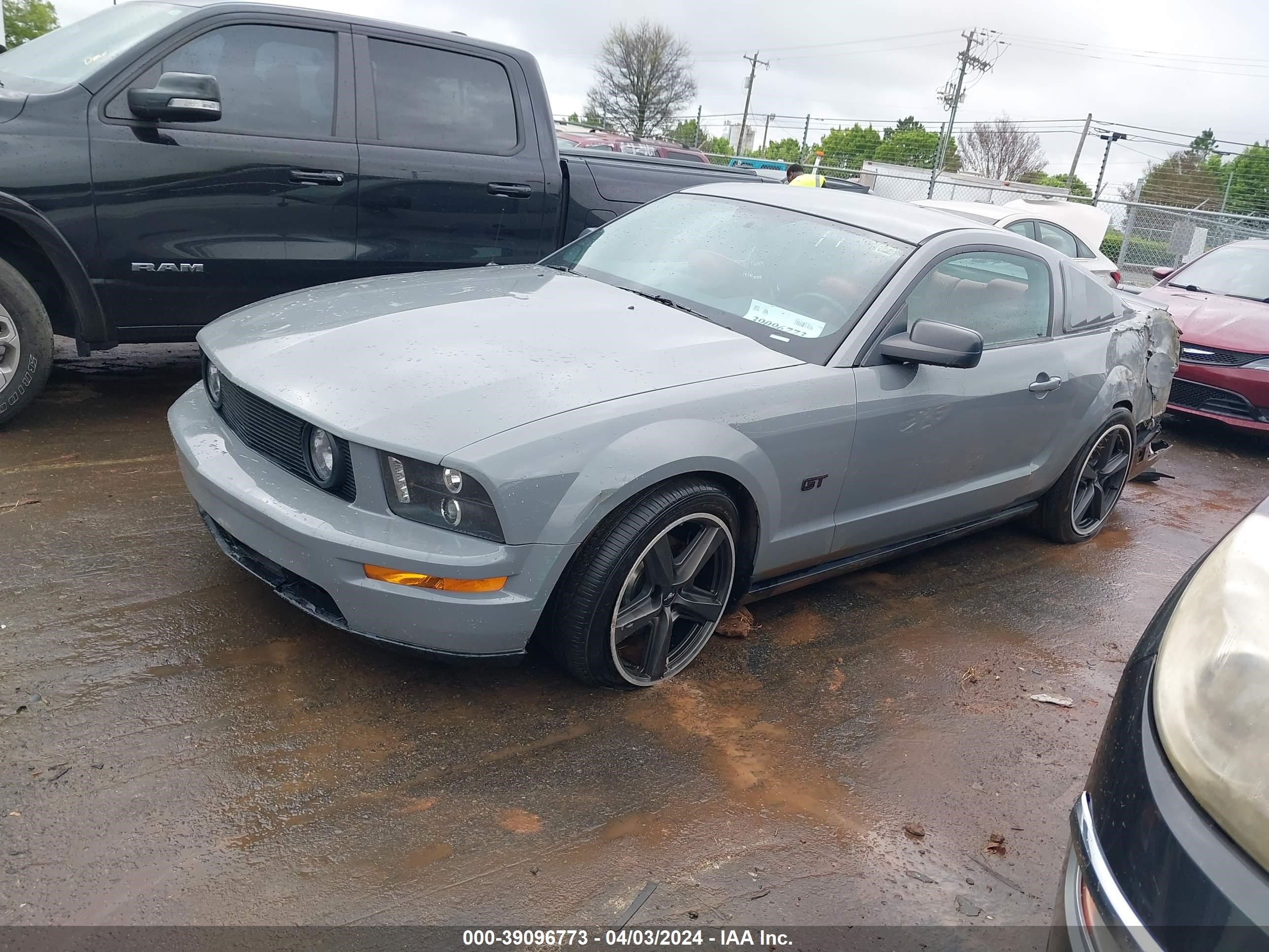 Photo 1 VIN: 1ZVFT82H565105936 - FORD MUSTANG 