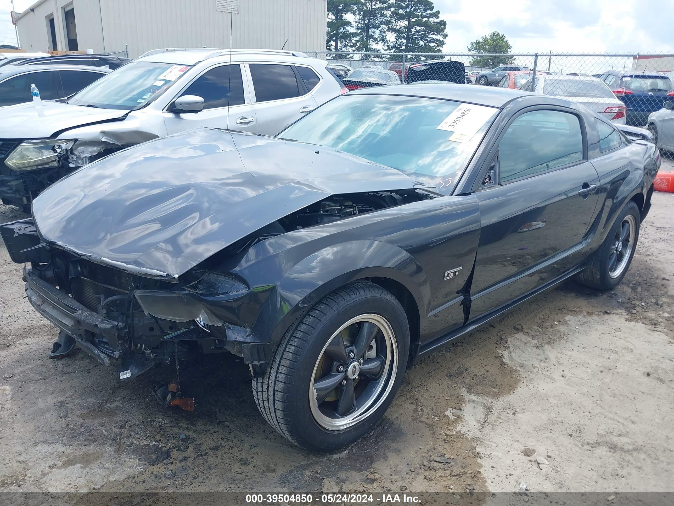 Photo 1 VIN: 1ZVFT82H675338676 - FORD MUSTANG 