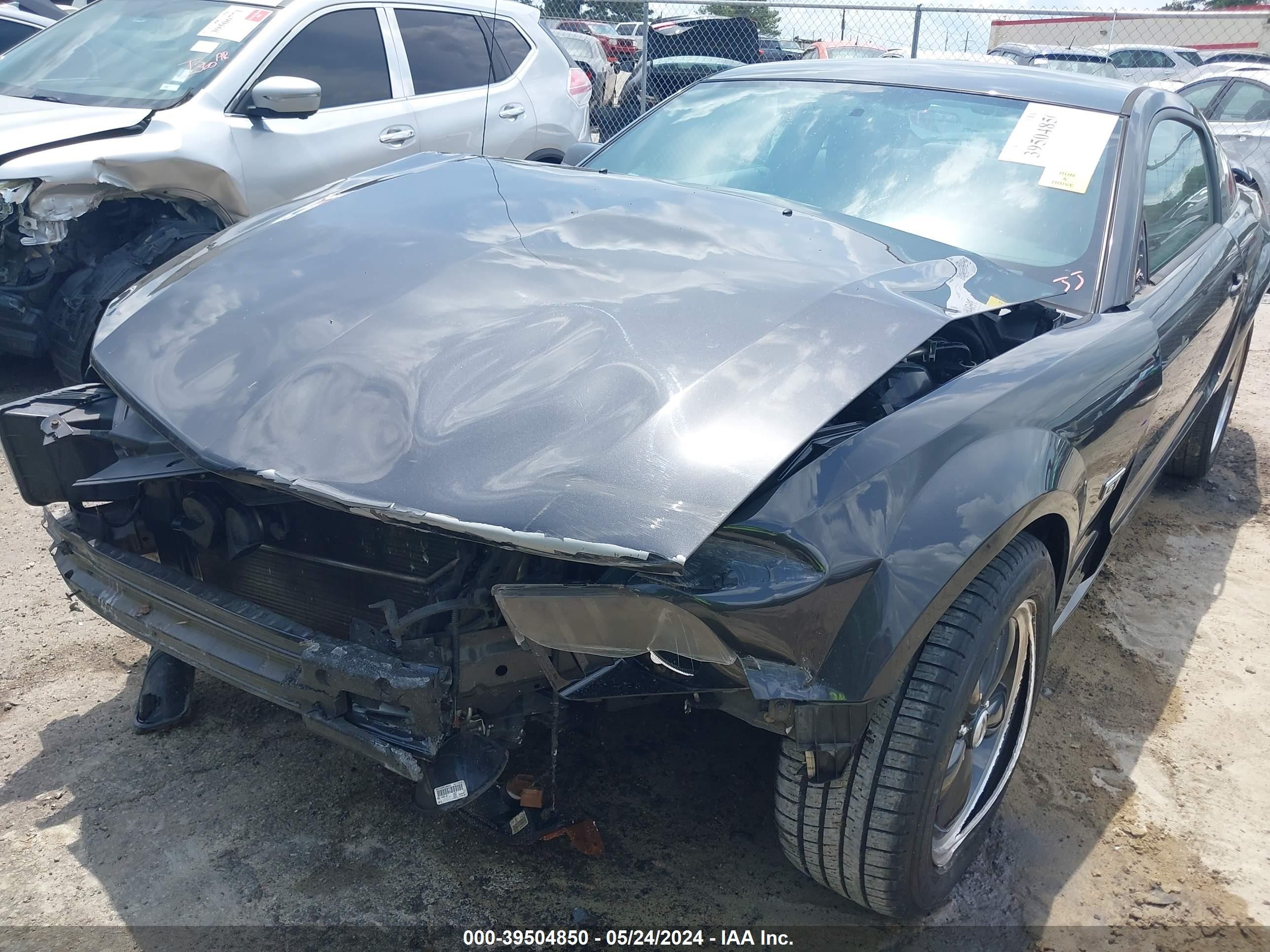 Photo 5 VIN: 1ZVFT82H675338676 - FORD MUSTANG 