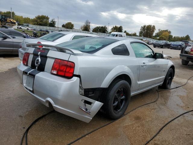 Photo 2 VIN: 1ZVFT82H855169080 - FORD MUSTANG 