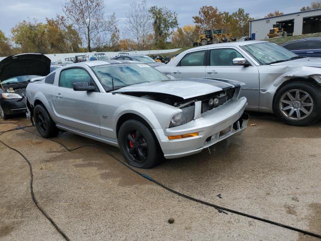 Photo 3 VIN: 1ZVFT82H855169080 - FORD MUSTANG 