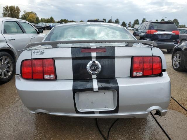 Photo 5 VIN: 1ZVFT82H855169080 - FORD MUSTANG 