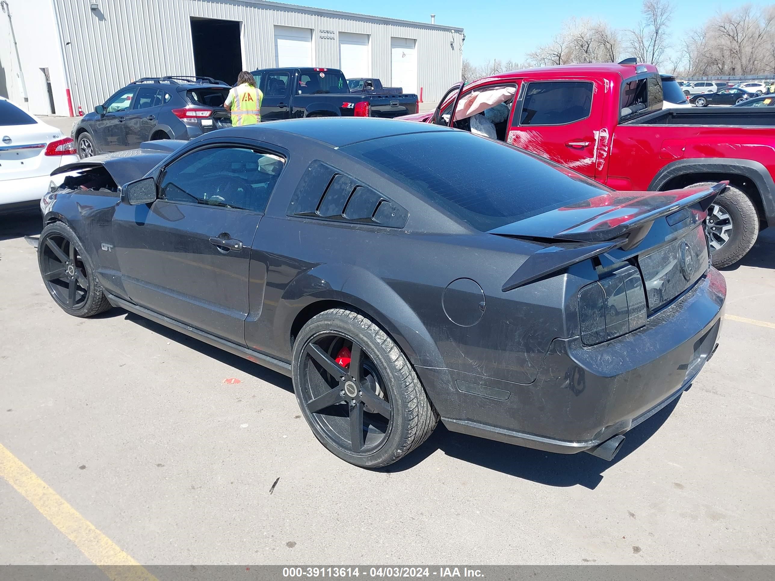 Photo 2 VIN: 1ZVFT82H975346481 - FORD MUSTANG 