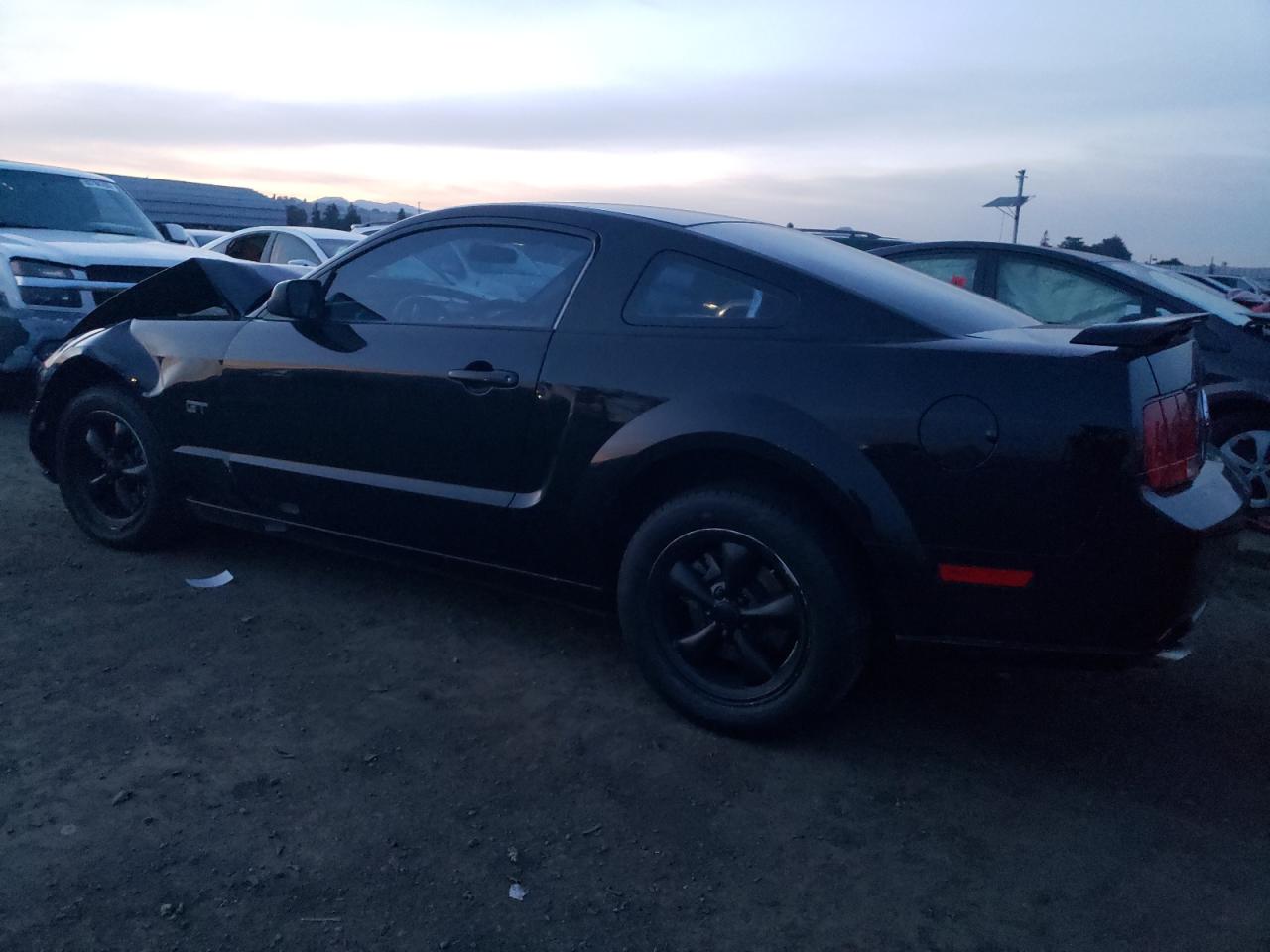 Photo 1 VIN: 1ZVFT82HX55173129 - FORD MUSTANG 