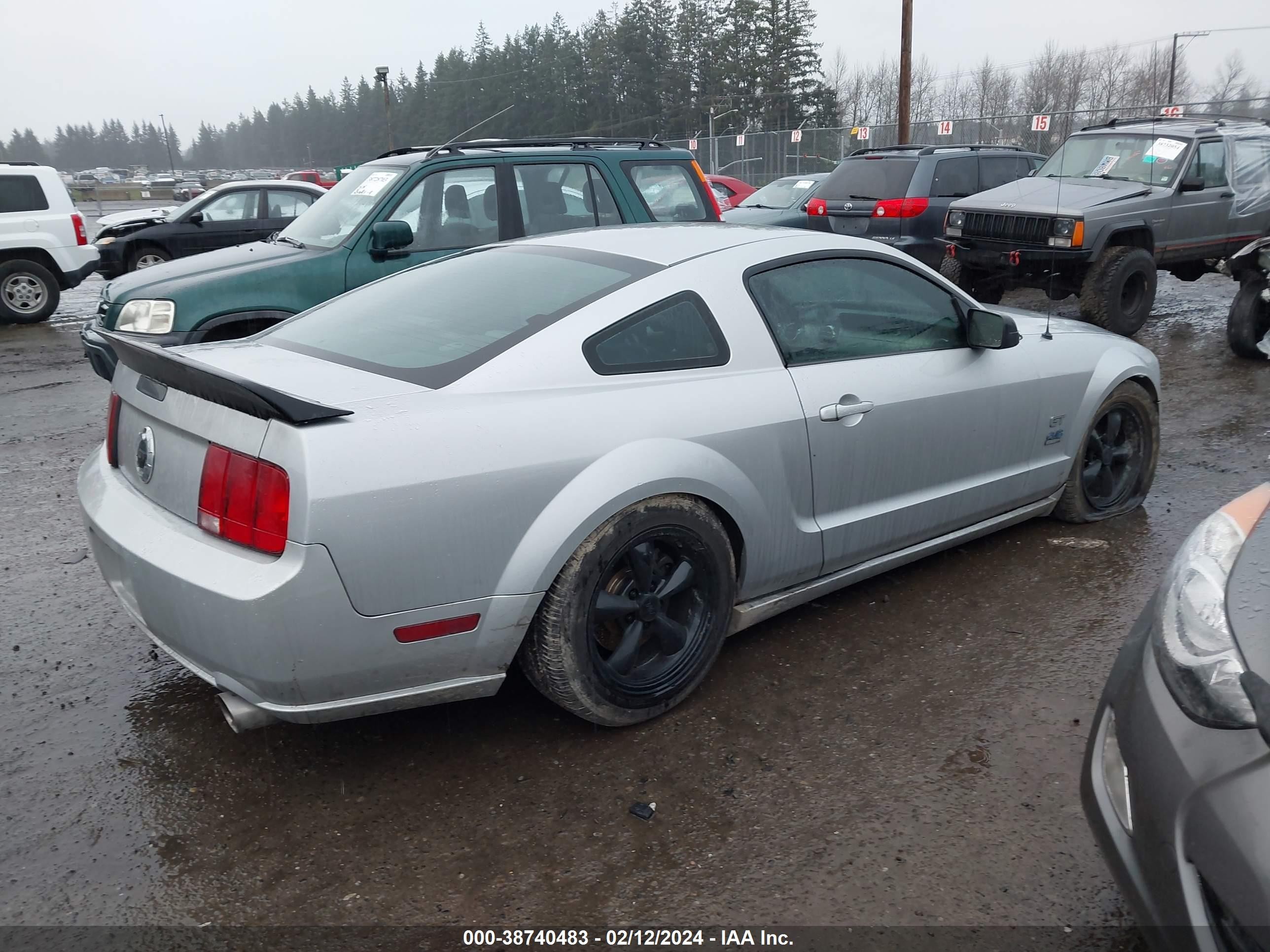 Photo 3 VIN: 1ZVFT82HX55258343 - FORD MUSTANG 