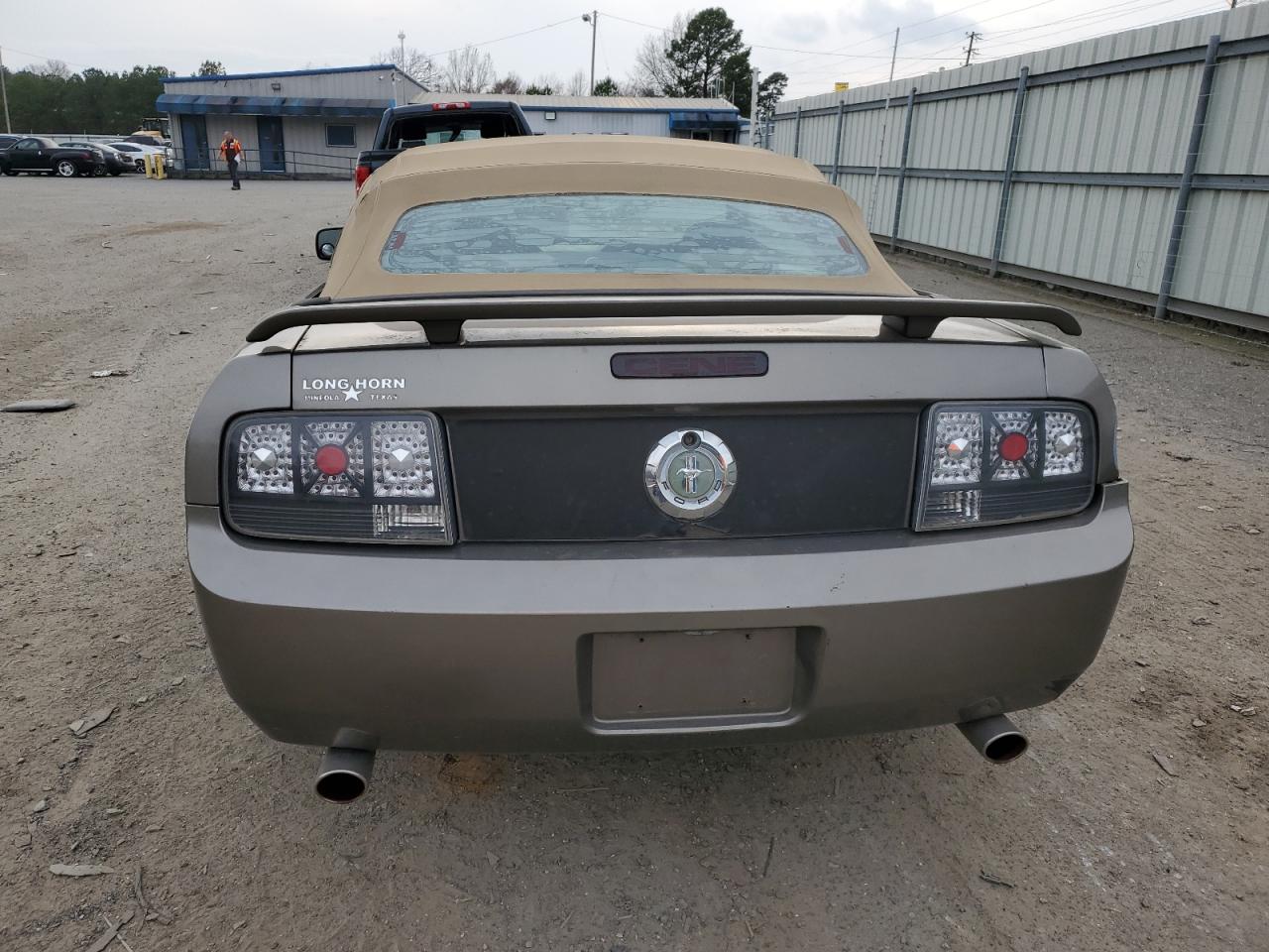 Photo 5 VIN: 1ZVFT84N055208814 - FORD MUSTANG 