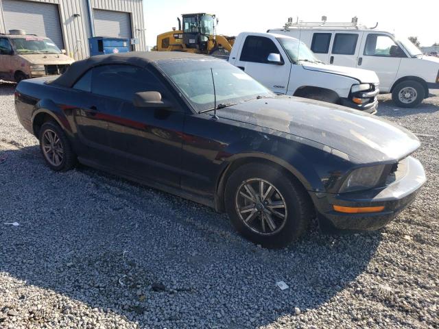 Photo 3 VIN: 1ZVFT84N055227704 - FORD MUSTANG 