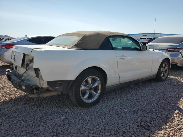 Photo 2 VIN: 1ZVFT84N065161950 - FORD MUSTANG 