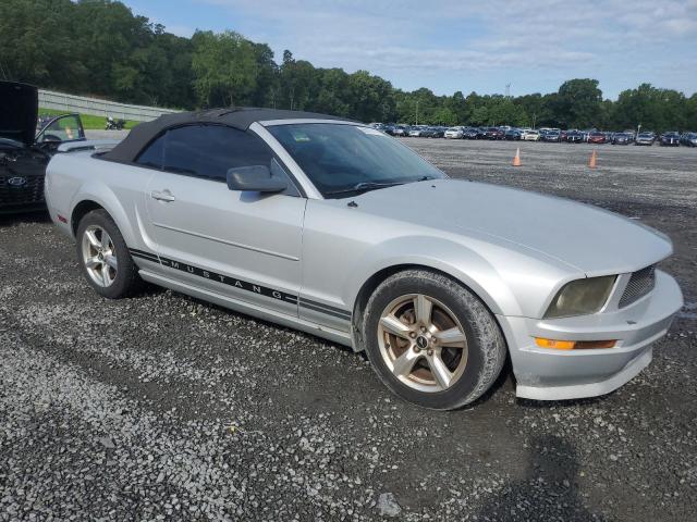 Photo 3 VIN: 1ZVFT84N155216243 - FORD MUSTANG 