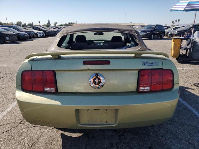 Photo 5 VIN: 1ZVFT84N165111185 - FORD MUSTANG 