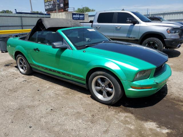 Photo 3 VIN: 1ZVFT84N265179835 - FORD MUSTANG 